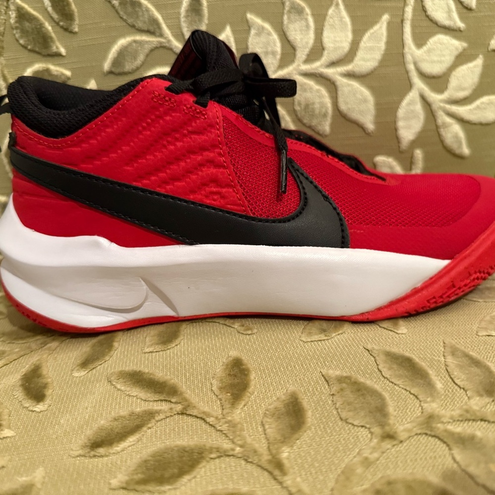 Nike Kids Red and Black Sneakers